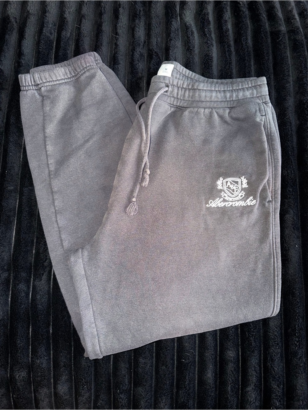 Women’s Abercrombie & Fitch Dark Grey Vintage-Style Embroidered Sweatpants